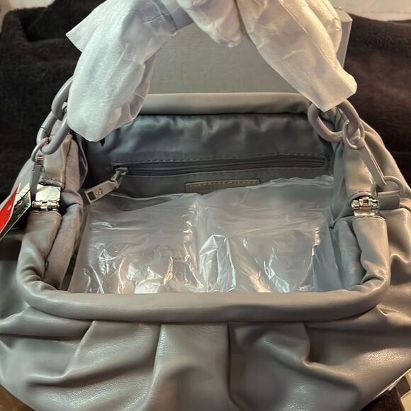 BADGLEY MISCHKA GREY WRAPPED FRAME CLUTCH WITH CHAIN STRAP NWT - Picture 5 of 10